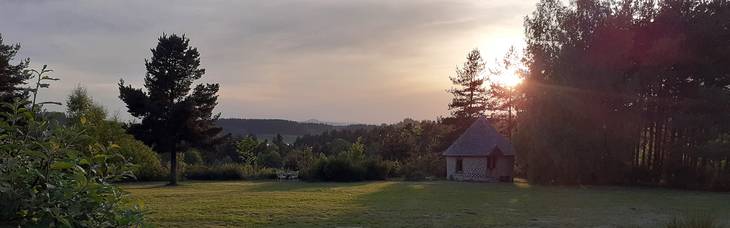 Vipassana dans le Sud-Est de la France - Devesset - le village du lac